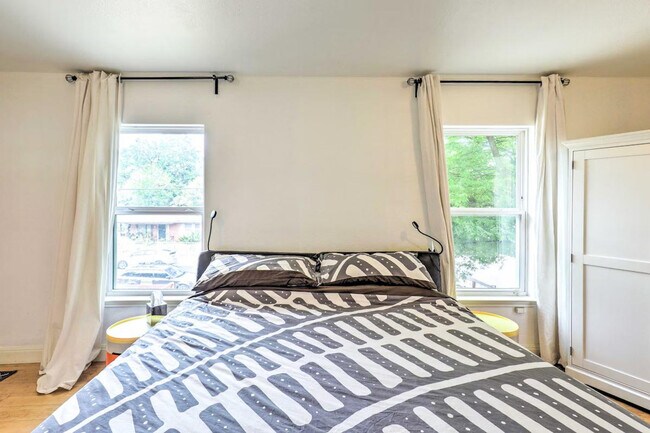 Foto del edificio - 3600 Govalle Ave