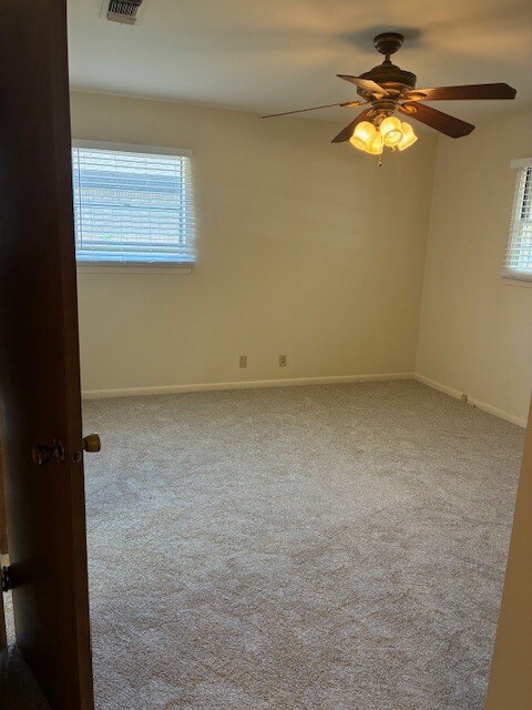 Foto del edificio - 4901 Westhaven Dr
