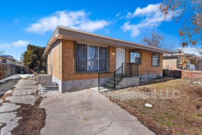 Foto del edificio - 443 Dorothea Way