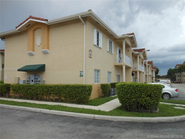 Foto del edificio - 6922 NW 179th St