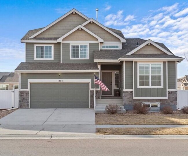 Foto del edificio - Modern 4-Bedroom Home in Desirable Promontory Neighborhood - Pet Friendly