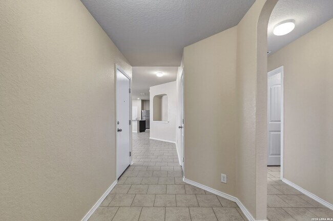 Foto del edificio - 8810 Double Oak