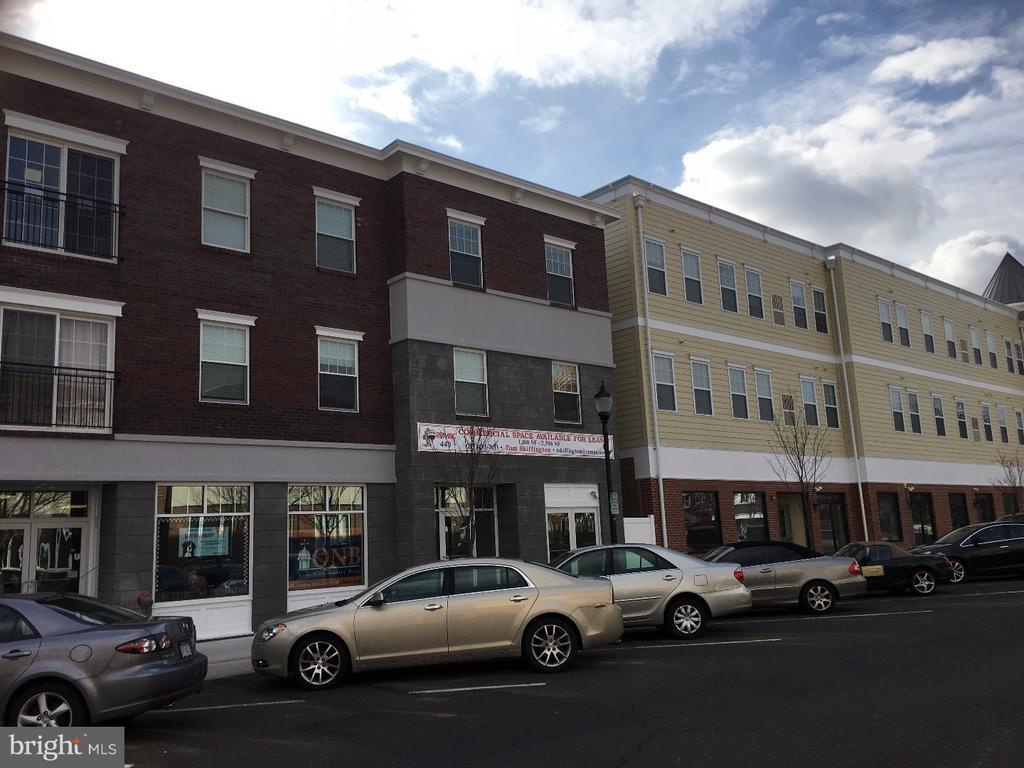 Primary Photo - 9 N 7th St