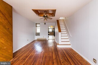 Building Photo - 2990 Cedar St