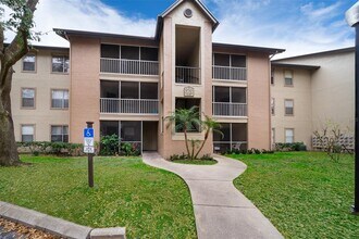 Building Photo - 956 Salt Pond Pl