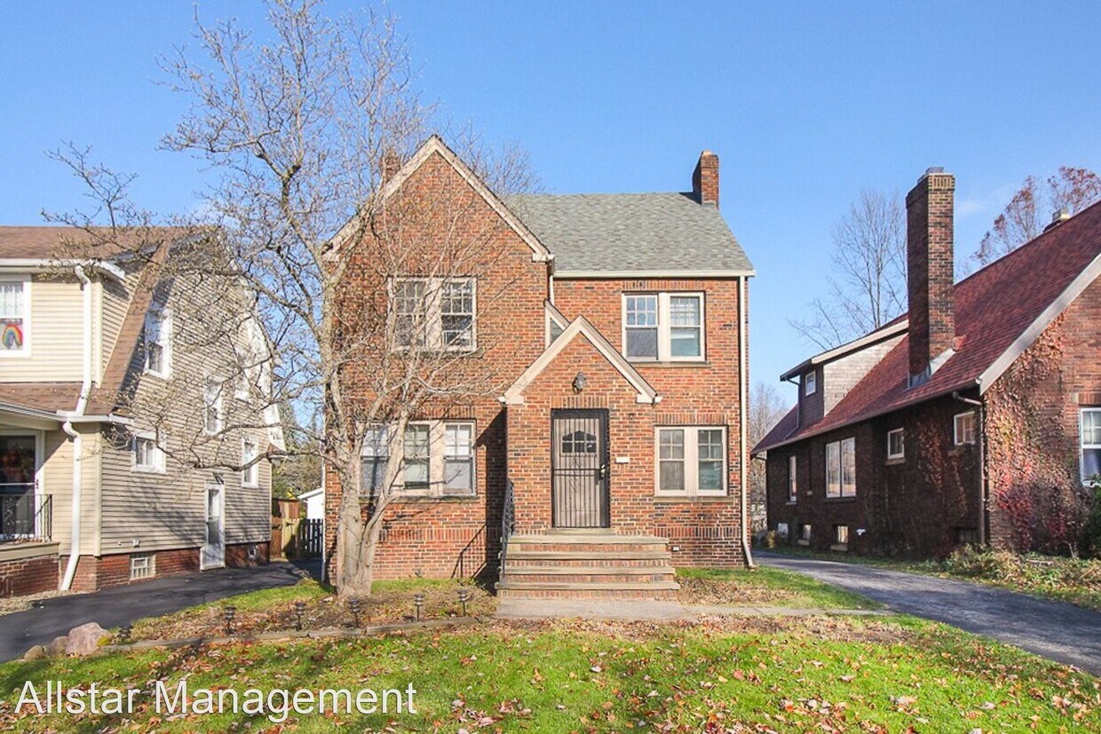Primary Photo - 3 br, 1.5 bath House - 3801 Montevista