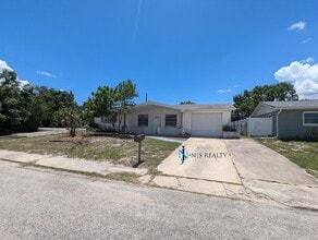 Building Photo - 3544 Harvard Dr