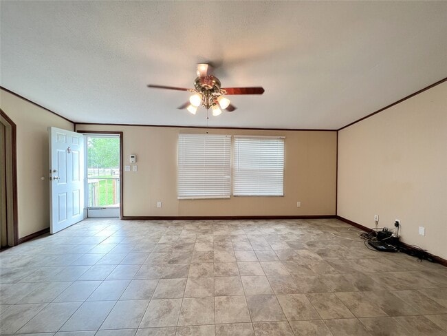 Building Photo - 10125 Needville Fairchilds Rd