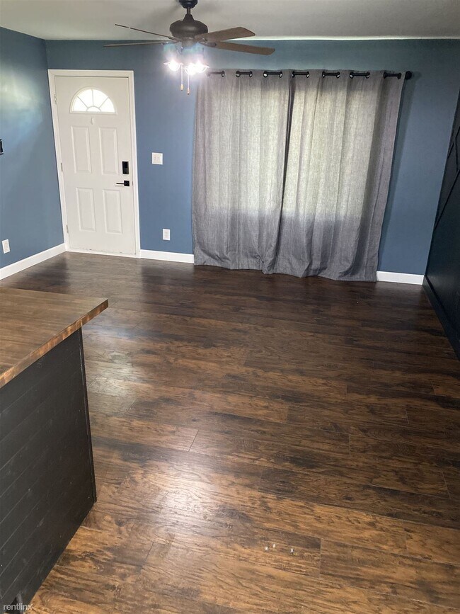 Foto del edificio - 3 br, 1 bath House - 6412 Marcy St