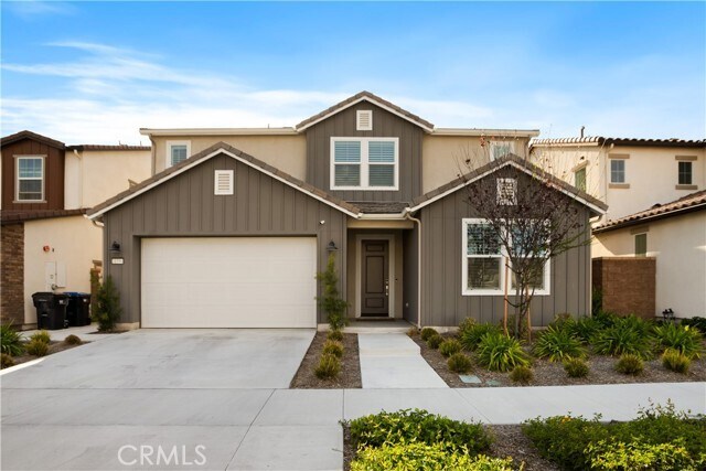 Foto principal - 16590 Trailblazer Ave