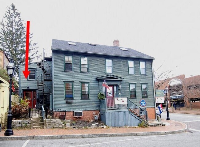 Building Photo - 93 High St