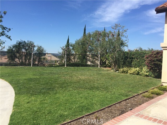 Foto del edificio - 65 Elderwood