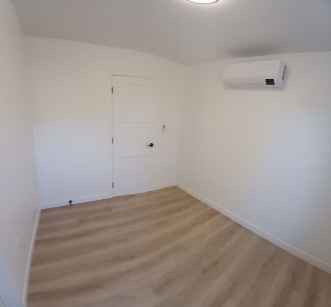 Building Photo - PRIME CAL POLY LOCATION!!