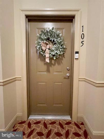 Foto del edificio - 8612 Wintergreen Ct