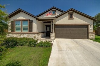 Building Photo - 809 American Trail