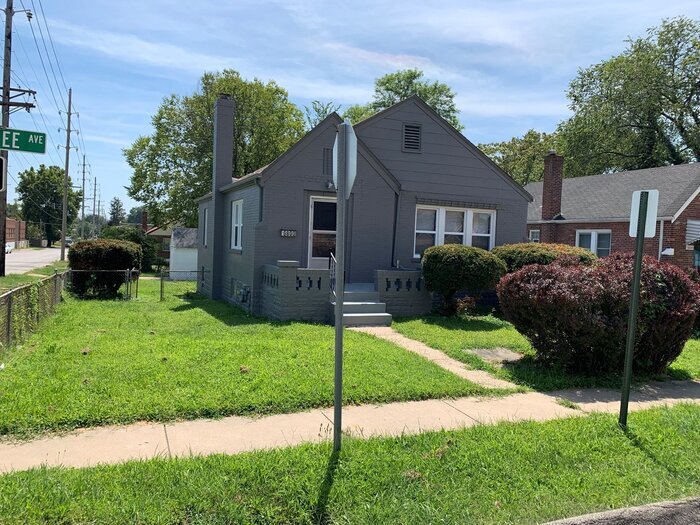 Cute Must See! House Rental in St. Louis, MO