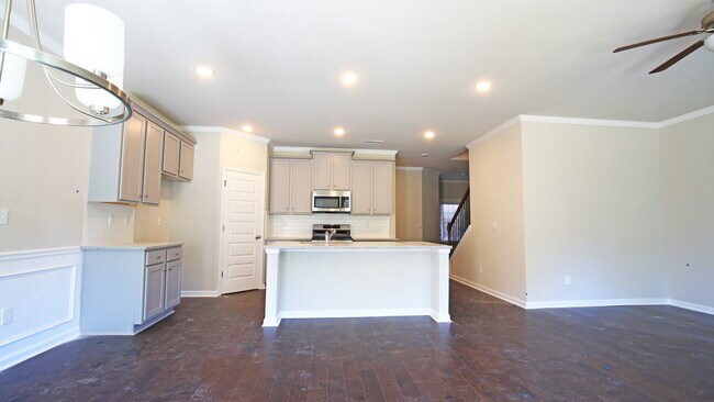 Building Photo - 2708 Wild Laurel Ct