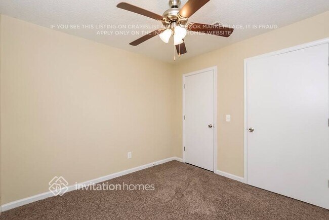 Foto del edificio - 1830 Killarney Dr SW