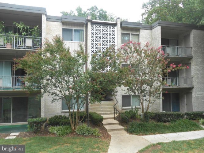 12407 Braxfield Ct Unit 16, North Bethesda, MD 20852 Condo for Rent