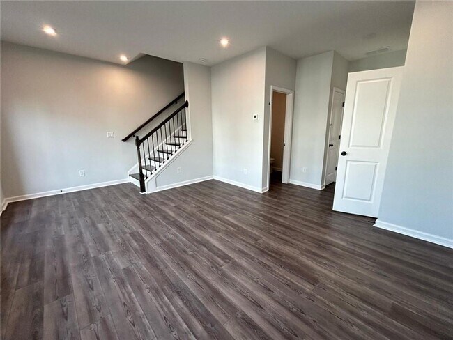 Foto del edificio - 2672 Whistler Wy NE