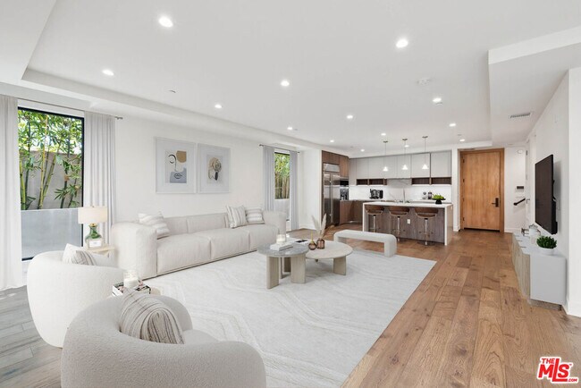 Foto del edificio - 725 Croft Ave