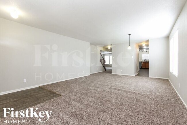Foto del edificio - 8655 Hopewell Ct