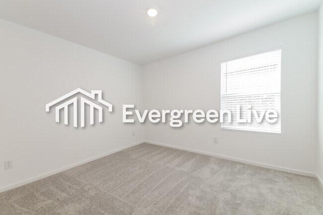 Building Photo - 2125 Sulky Ln