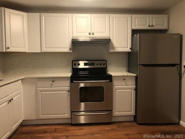 Foto del edificio - 2144 Waterbury Rd