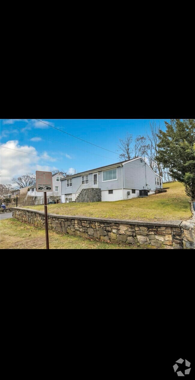 Apartments For Rent in Trumbull CT 136 Rentals