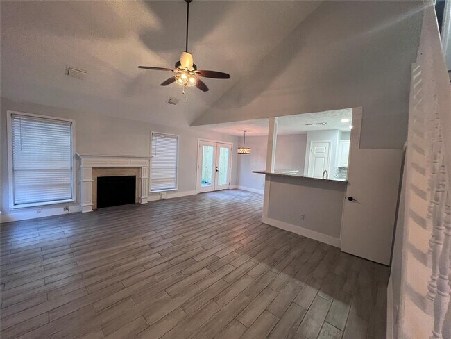 Building Photo - 5839 Cinnamon Creek Cir