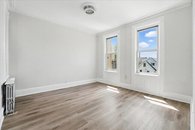 Foto del edificio - 335 47th St
