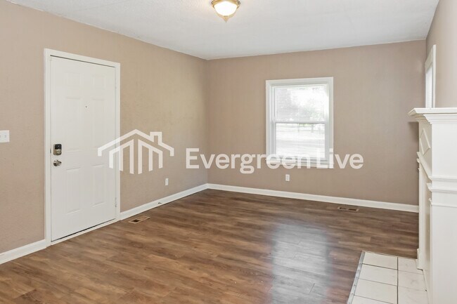 Foto del edificio - 1501 Tower St SE