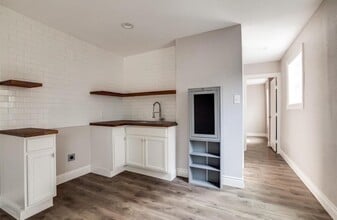 Building Photo - 7135 Avenue C
