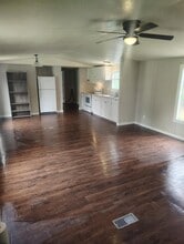 Building Photo - 6530 Hacklebarney Dr