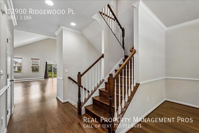Foto del edificio - 17900 Ridgewood Pl