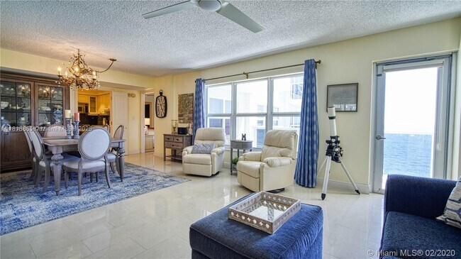 Building Photo - 3500 Galt Ocean Dr