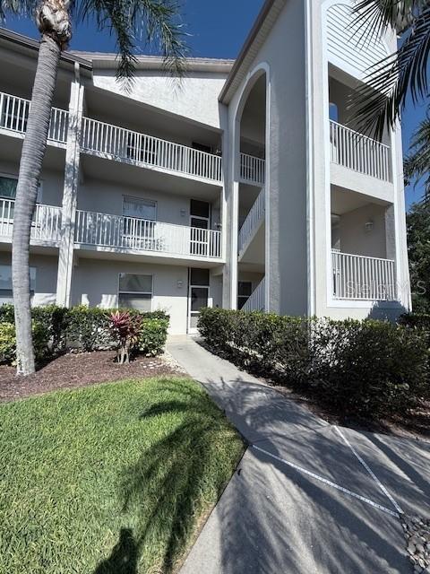 Foto principal - 8755 Olde Hickory Ave