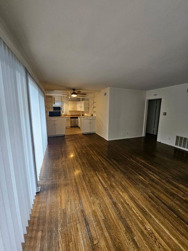 Foto del interior - Holiday Manor