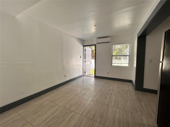 Foto del edificio - 1928 Wilson St