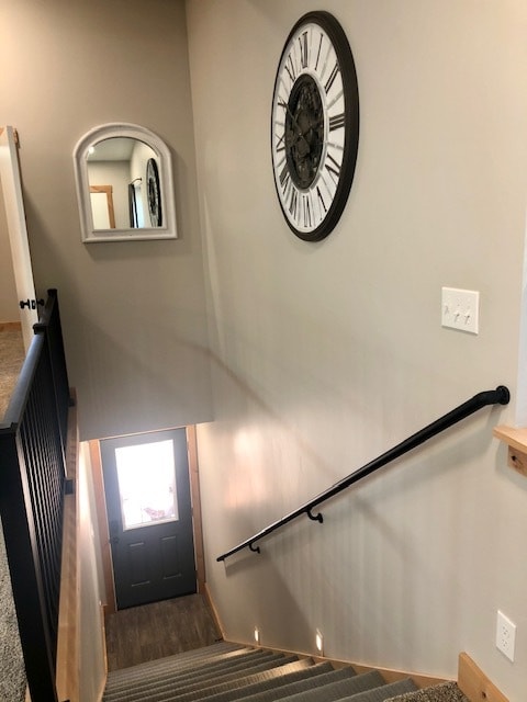 Building Photo - 1635 W University Heights Dr N