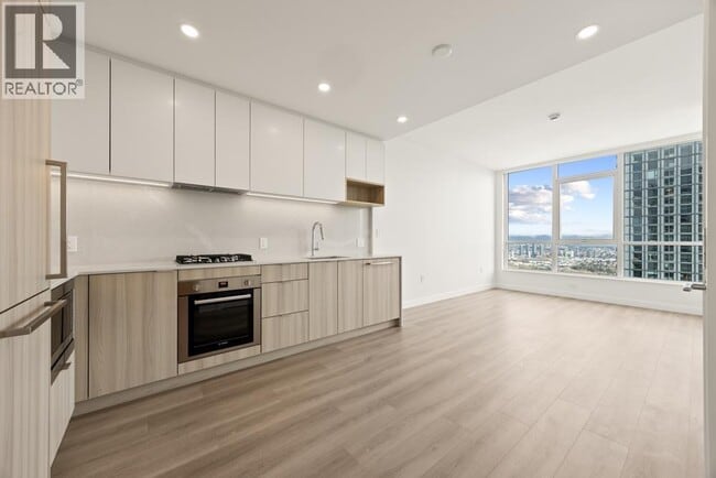 Building Photo - 6087 Wilson Ave