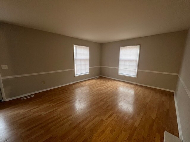 Foto del edificio - 348 Foxcroft Dr
