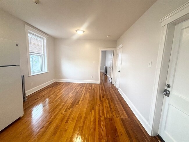 Photo - 2 Webster St Apartment