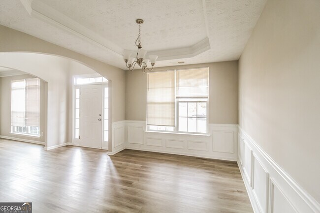 Building Photo - 75 Valley Brook Dr