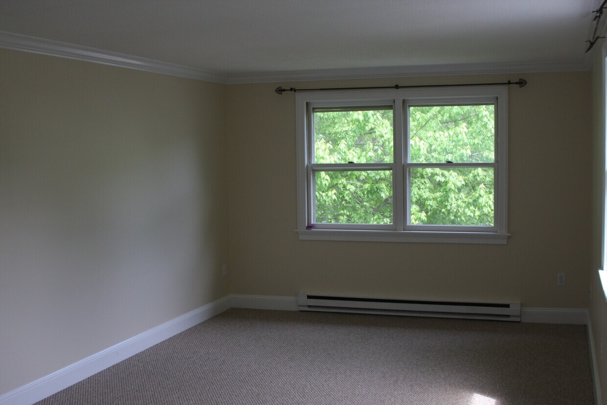 159 Sheffield Ln Unit 159, Bristol, CT 06010 Apartments in Bristol