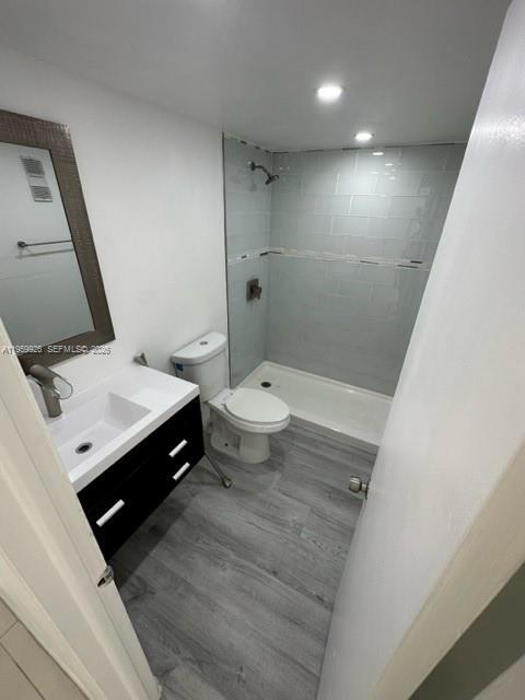 Foto del edificio - 3527 NE 168th St