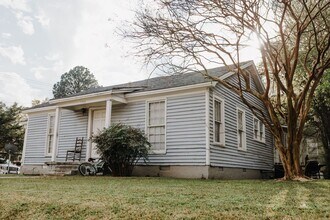 Building Photo - 110 Colonel Muldrow Ave