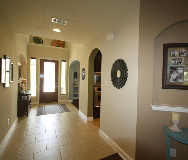 Building Photo - 2839 Nolina Ln
