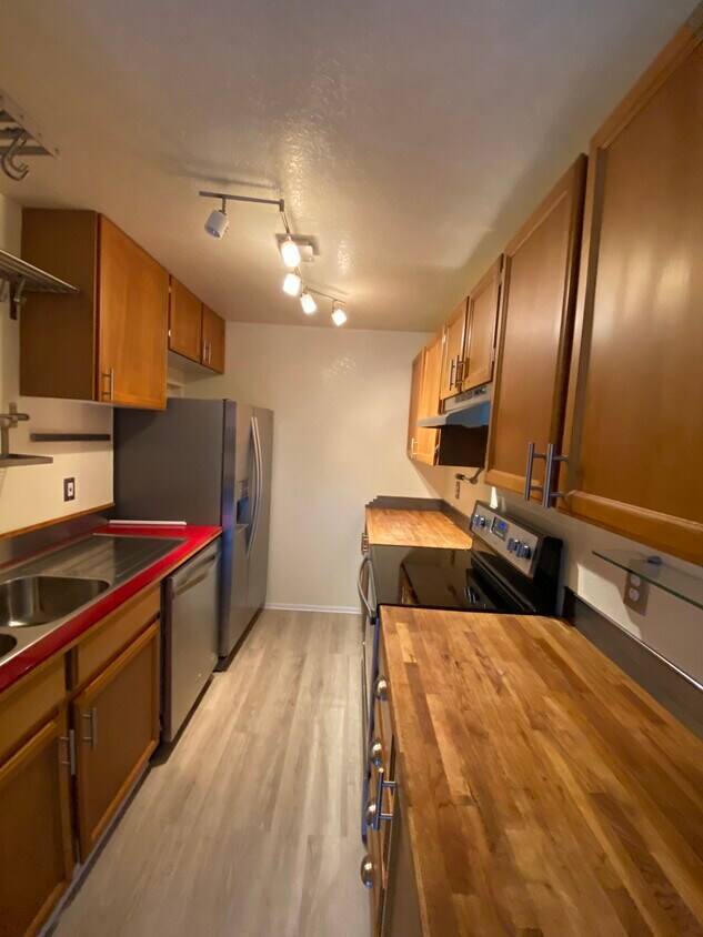 15422 40th Ave S, Tukwila, WA 98188 Townhome Rentals in Tukwila WA