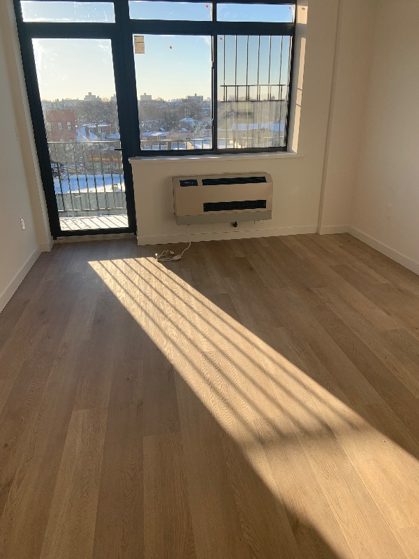 1 Eastchester Rd Unit 3, The Bronx, NY 10469 Room for Rent in The Bronx, NY